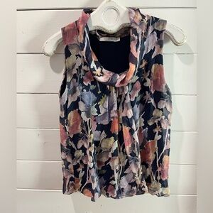 TENDENZE • Floral Drape Sleeveless Top • S